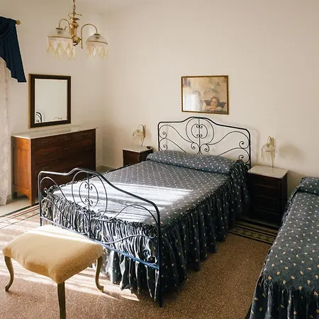 Venere E Adone * Sulmona