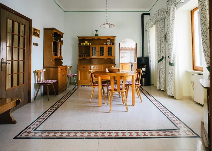 Venere E Adone * Sulmona