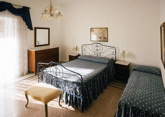 Venere E Adone * Sulmona